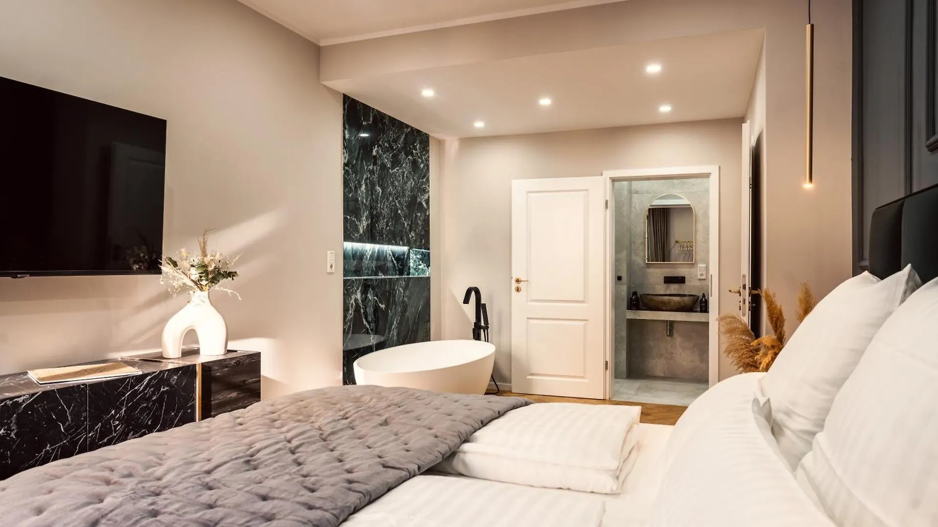 New Luxus Suite I Two Kingbeds I Center Augsburg Alemanha